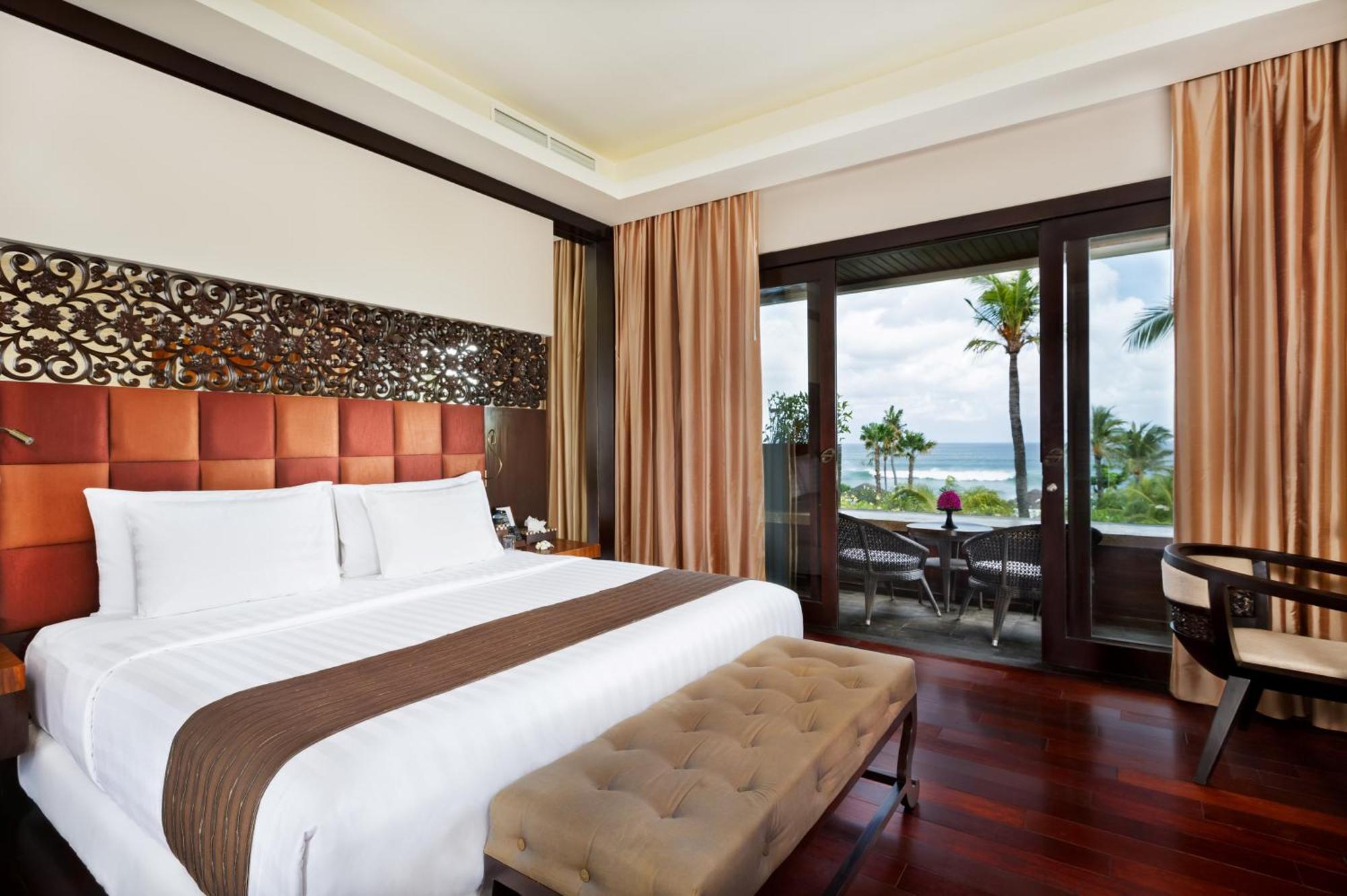 The Seminyak Beach Resort & Spa מראה חיצוני תמונה A bedroom at the W Maldives